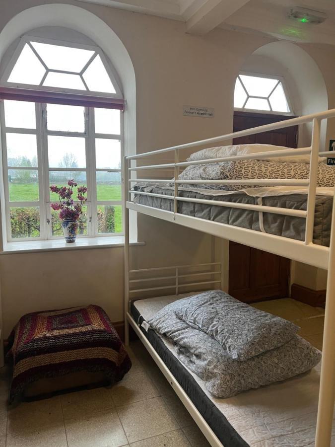 Хостел Llanfyllin Workhouse - Y Dolydd Екстер'єр фото